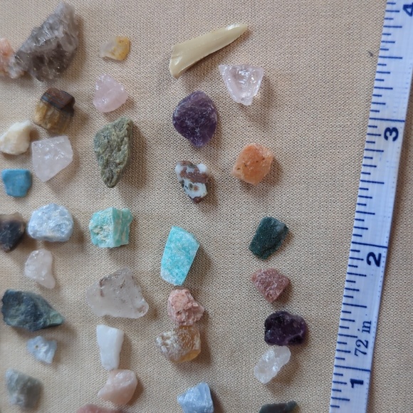 Collection of Miniature Crystals - Picture 5 of 5